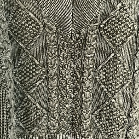 Aerie Oversized V-Neck Sweater - Size S - Picture 3 of 5